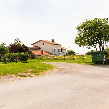 Cozy Istrian House Kır Evi *