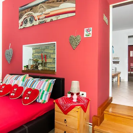 Cozy Istrian House Casa de Campo Izola